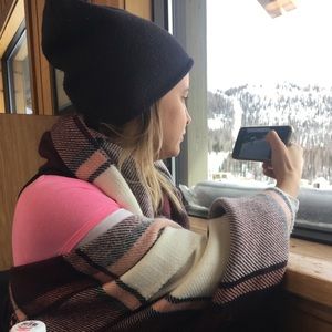 Meet your Posher, Viktoriya